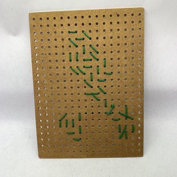 Pressman Vintage Masonite Lacing Board Set 3 Boards 5 laces Sewing Cards - Picture 9 of 12